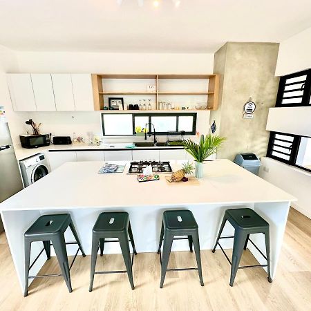 Into The Sea - Modern Home Close To The Beach Albion Exterior foto